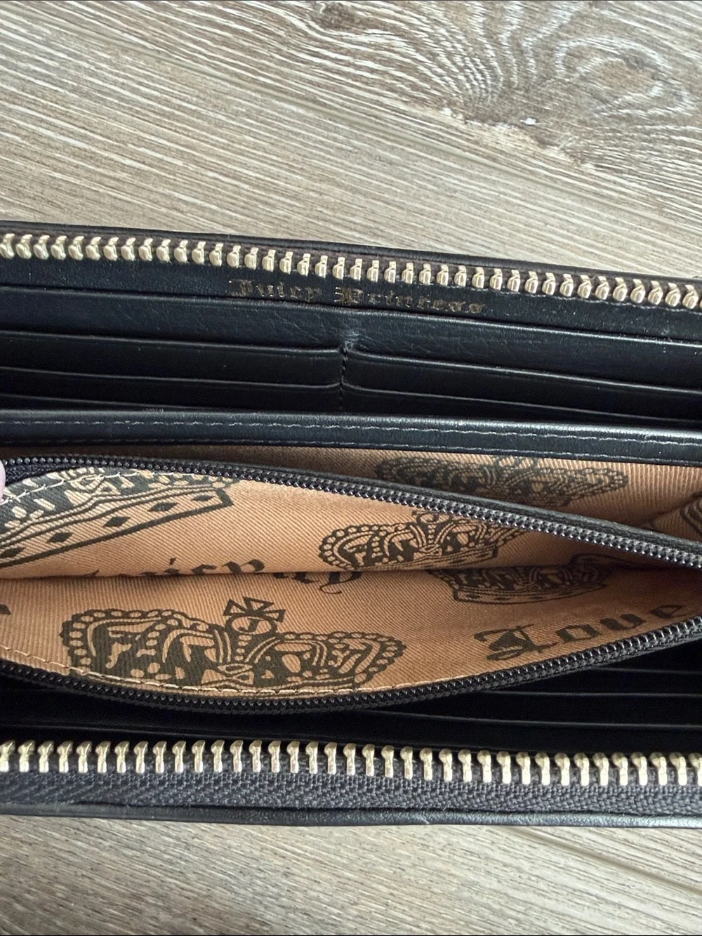 Juicy Couture Olive & Black Zip Wallet with Pink Crest Embroidery